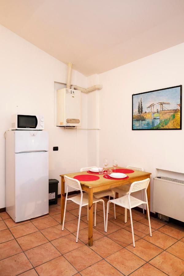 Residence San Raffaele 1 밀라노 외부 사진