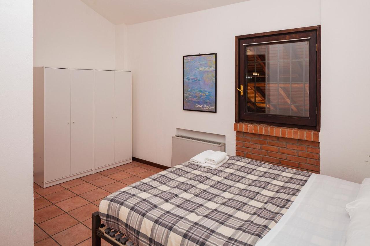 Residence San Raffaele 1 밀라노 외부 사진