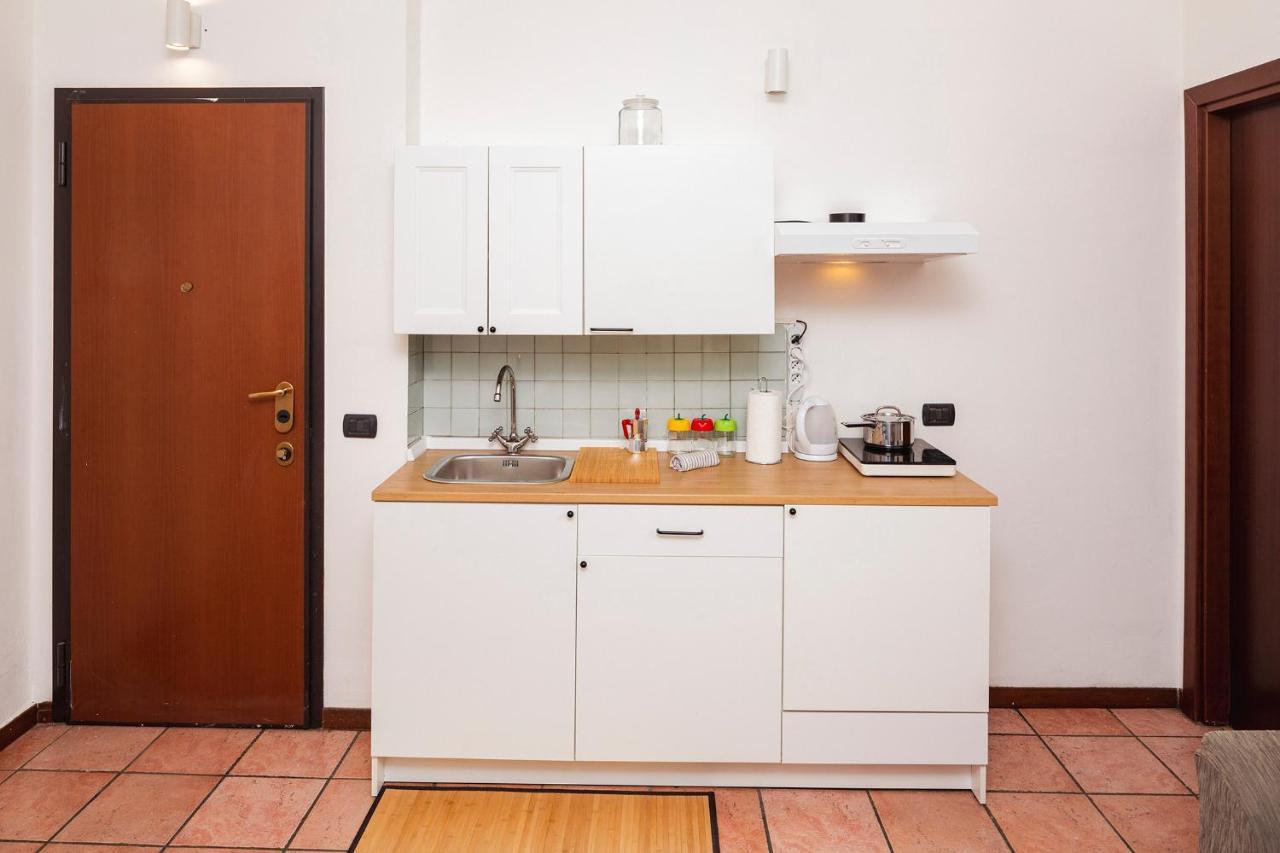 Residence San Raffaele 1 밀라노 외부 사진