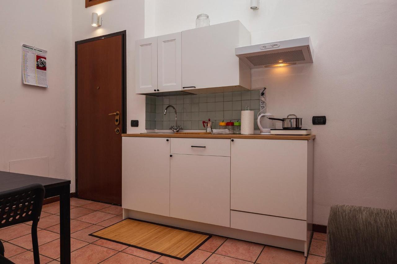 Residence San Raffaele 1 밀라노 외부 사진